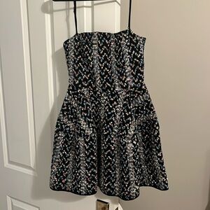 Elliatt small mini dress. Never worn in great condition.